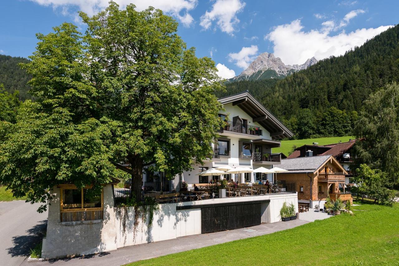 Gasthof Hubertus Saalfelden Exterior photo